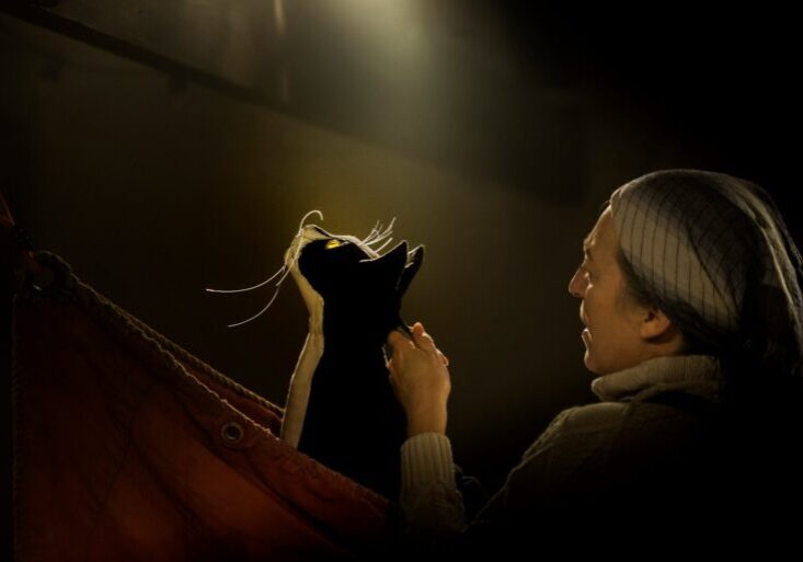 A performance of The Mousehole Cat in Mousehole Cornwall. Cousin Jacks Theatre.